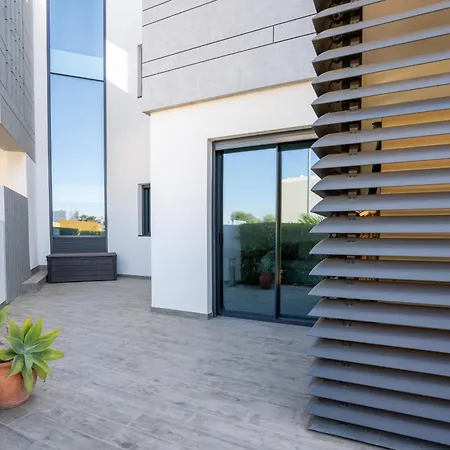 Monte Carlo, Fishing Village Apartment